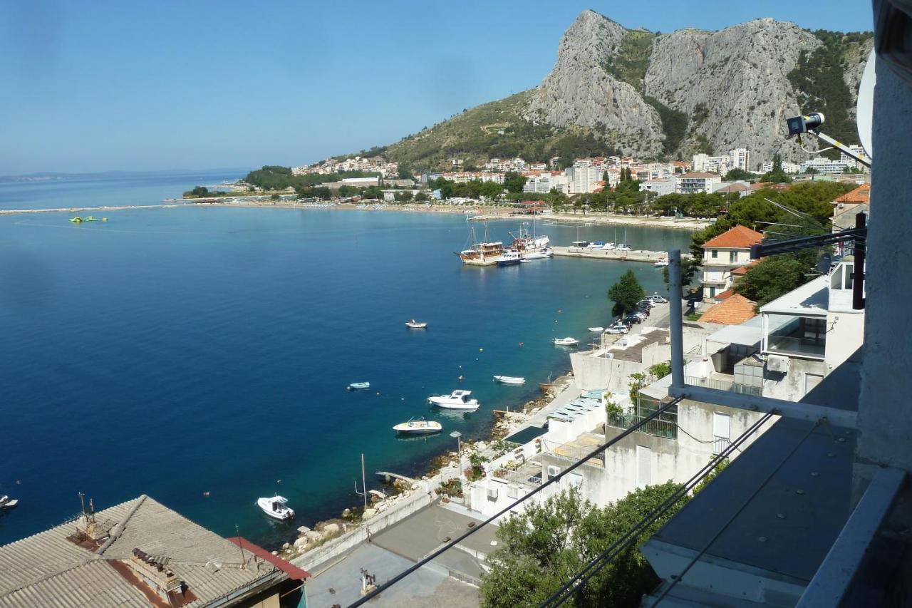 Apartments By The Sea Omis - 15485 Esterno foto